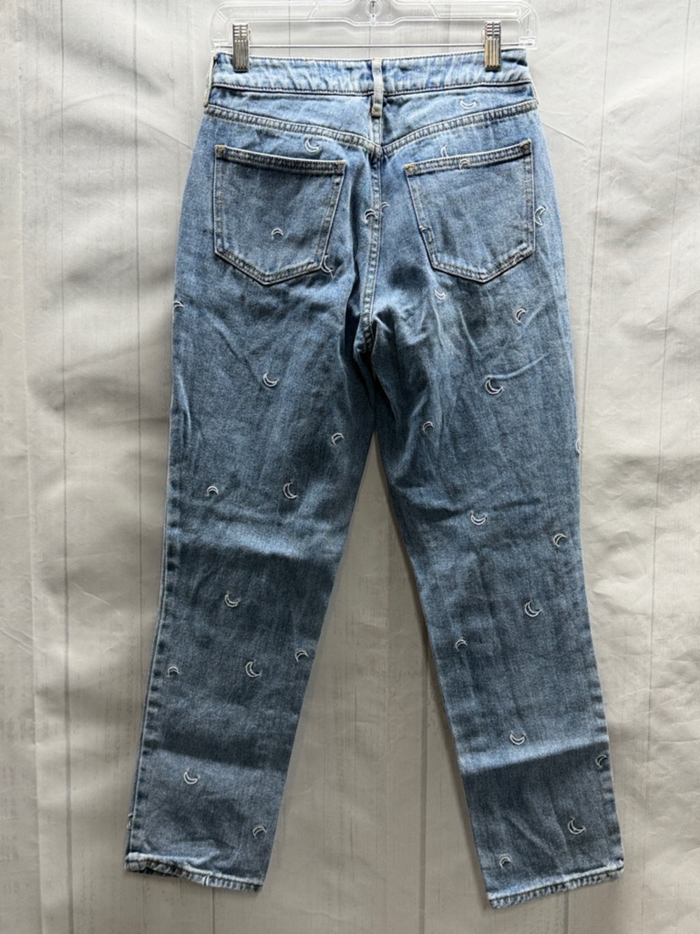 PacSun Light Blue Denim Embroidered Over The Moon High Waist Mom Jeans Size 25 - Picture 6 of 10